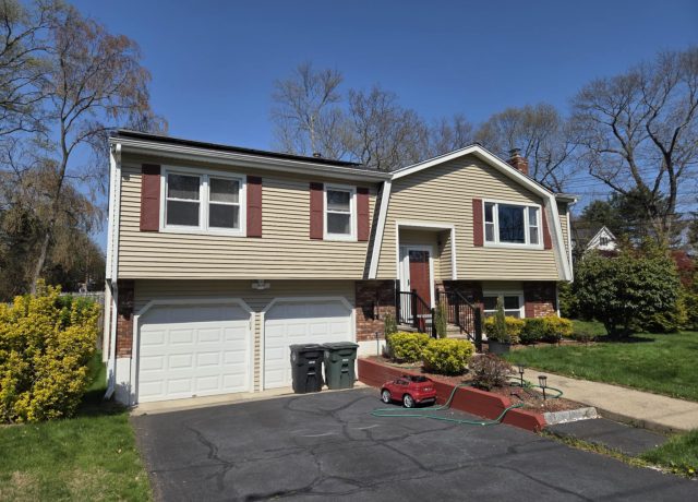 Vinyl Siding Monogram D4 Savanah Wicker Vinyl Siding Monogram D4 Savanah Wicker